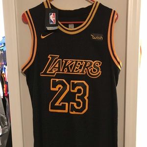 LeBron James Lakers “The City” Swingman Jersey NWT